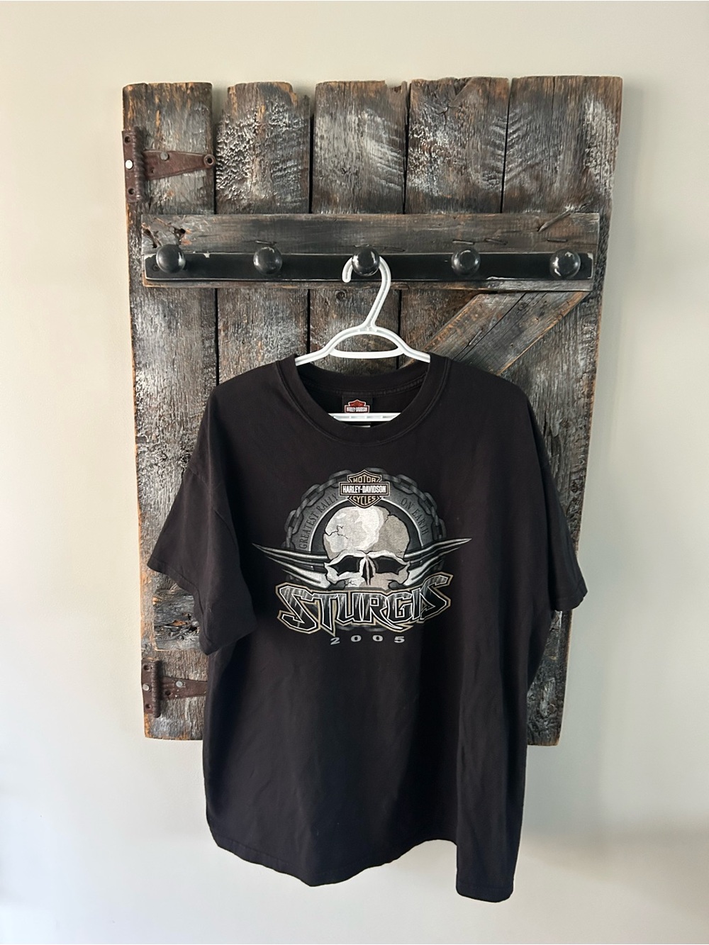 Men's 2005 Harley-Davidson Black Sturgis Skull Graphic Tee